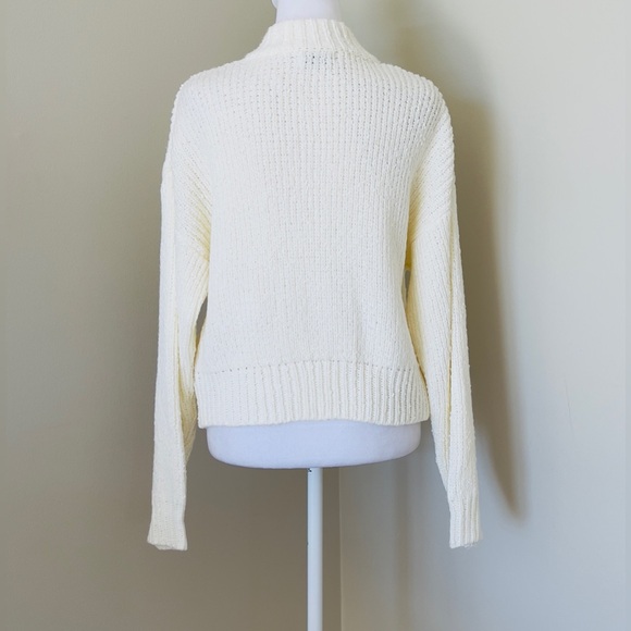 Lush Ivory & Pink Cropped Long Sleeve Button Down Crewneck Knit Cardigan NWT - Picture 3 of 8